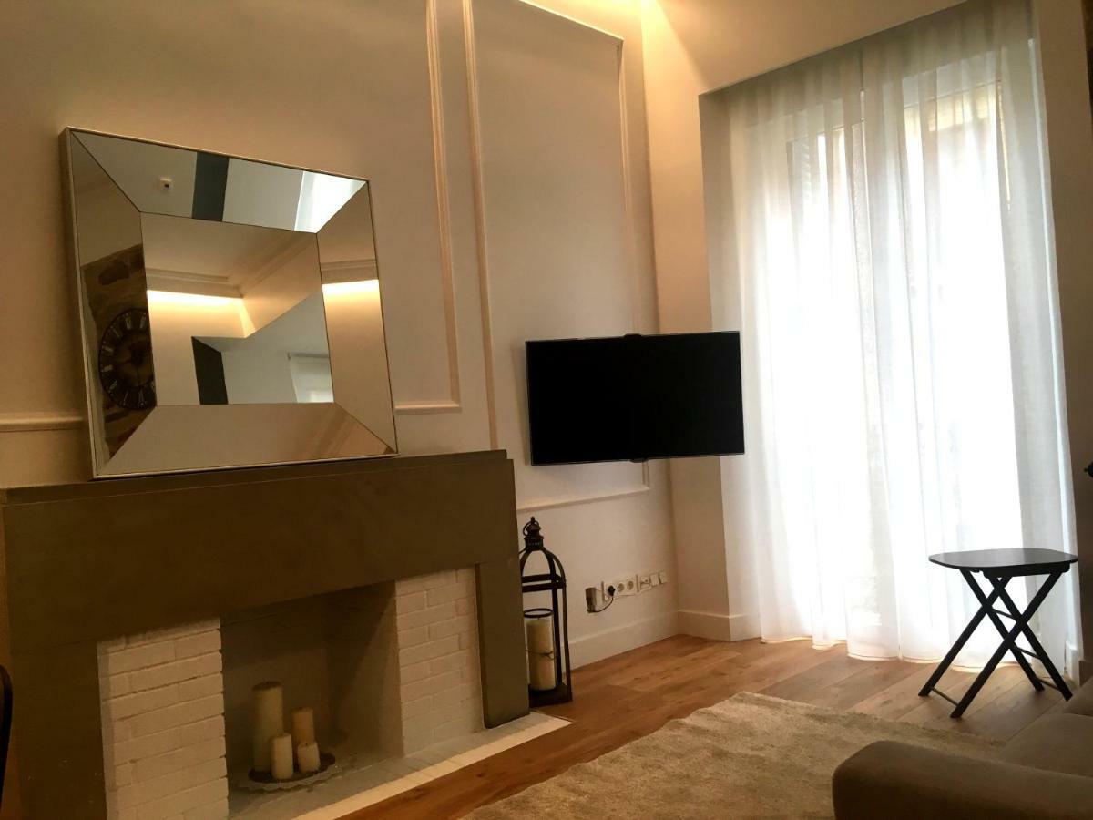 Ferienwohnung Hondarribi, Lujoso Apartamento En El Centro. San Sebastián Exterior foto